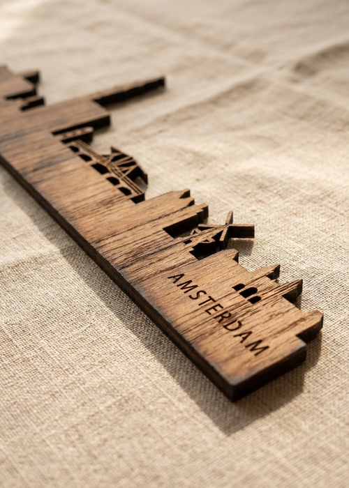 Duurzame houten skyline Noten Amsterdam